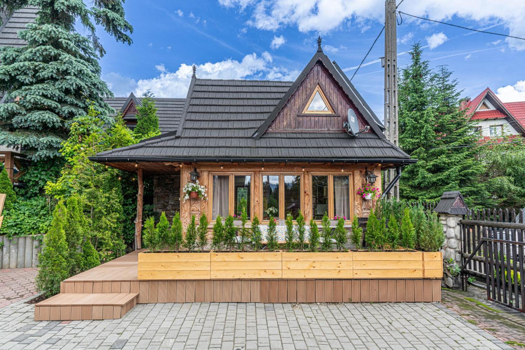 Wedrowka Chalet *